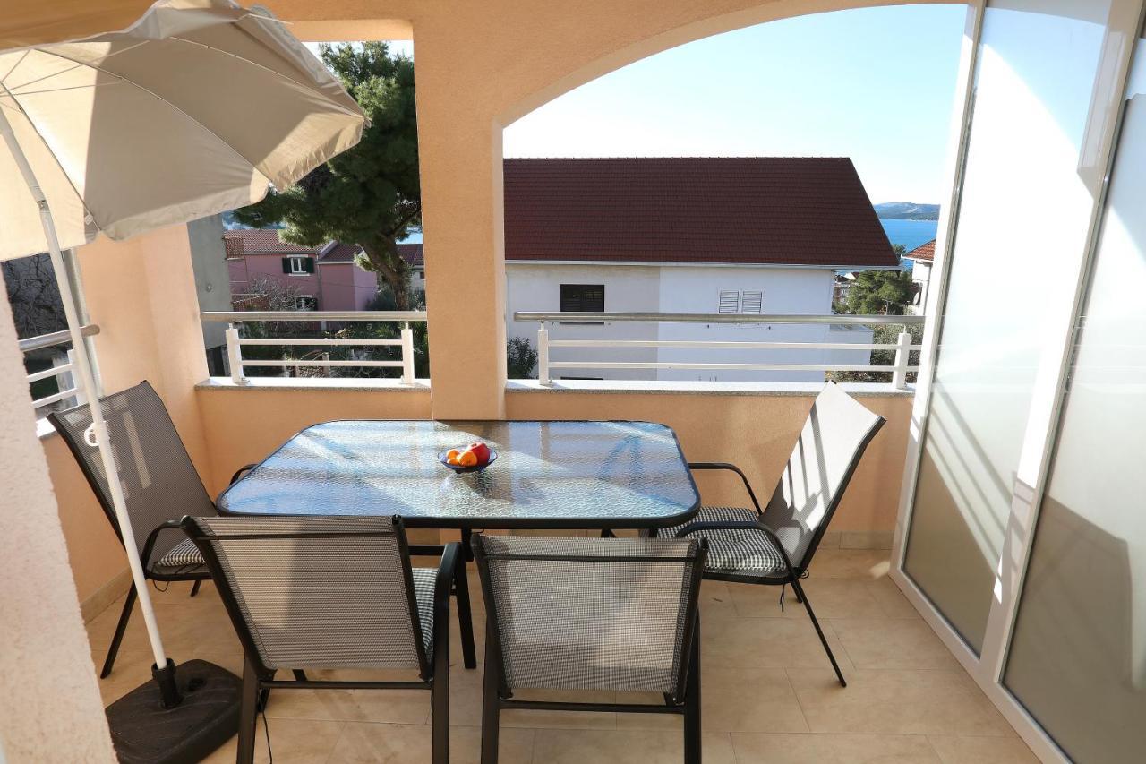 Villa Stella Trogir Exterior photo